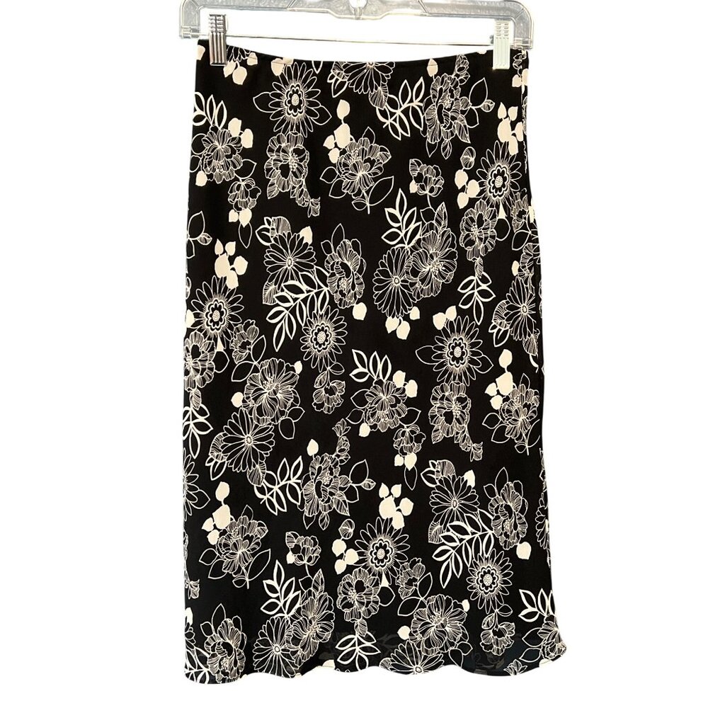 Apostrophe Black & White Floral A-Line Skirt Wrinkle-Free Travel Ready